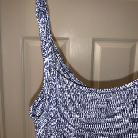 Flowy Twisted Strap Tank - Picture 2 of 4